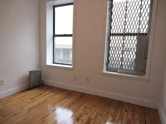 Rented by Bohemia Realty Group | media 16