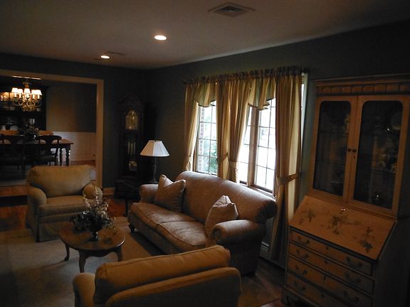 Formal sunken living room