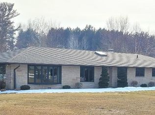W1155 County Road B, Marinette, WI 54143