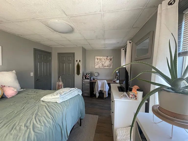 413 Stephenson St #B — Photo 5