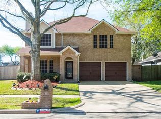8614 Venture Ln, La Porte, TX 77571