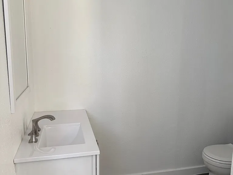 501 Buck St — Photo 3