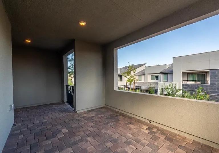 494 Sonoma Range St — Photo 16