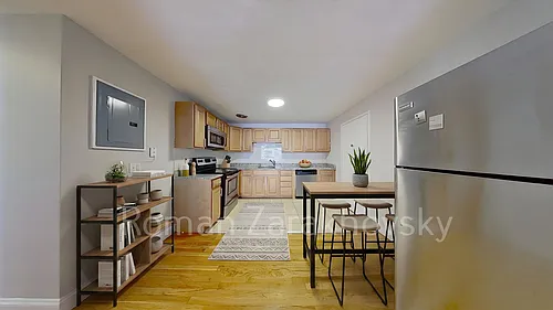 236 Babcock St #1 Photo 1