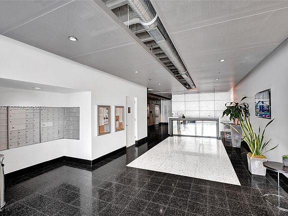2nd image of 8101 Biscayne Blvd #R-513