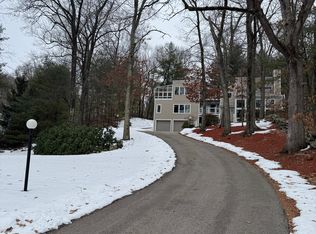 69 Breakneck Hill Rd, Southborough, MA 01772