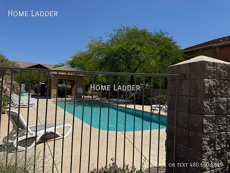 2250 E Deer Valley Rd #26 — Photo 22