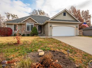 1022 SW Morna Dr, Topeka, KS 66604