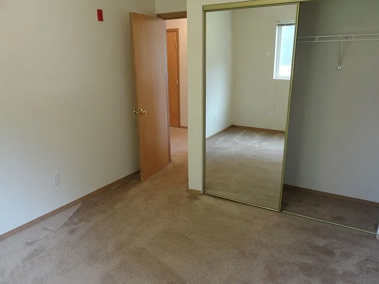 524 32nd St #205 — Photo 21