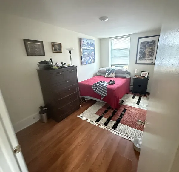 1526 Christian St #3C — Photo 11