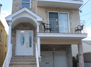 2001 Ivan Dr, Anchorage, AK 99507