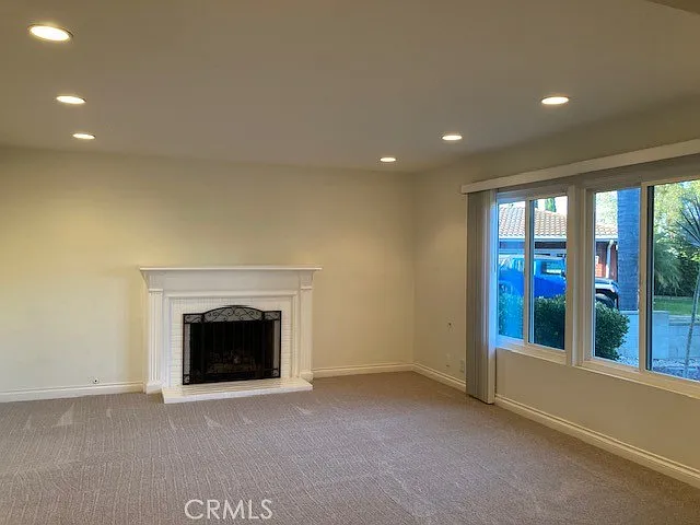 25042 Armagosa Dr — Photo 4