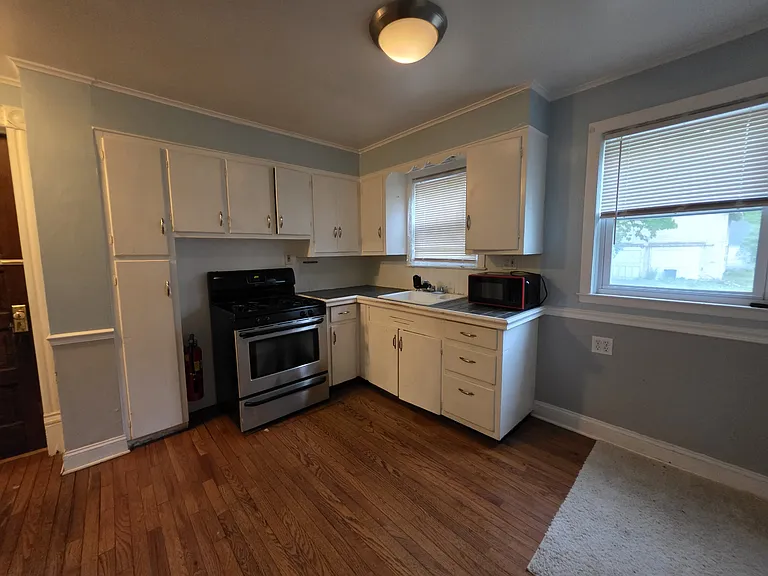 64 Elm St #1 — Photo 8