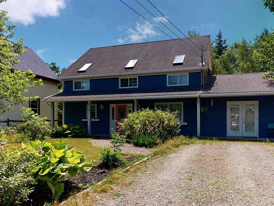 2nd image of 2690 Lovett Rd