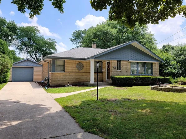 7181 West Wedgewood DRIVE, Milwaukee, WI 53220