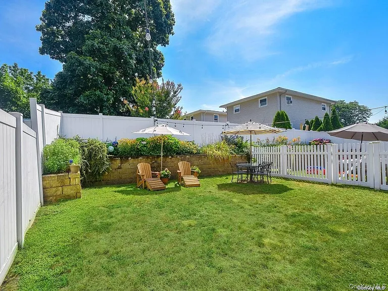 24 Sintsink Dr W — Photo 29