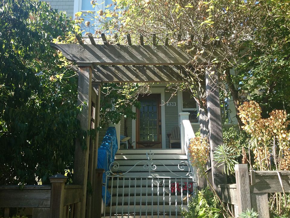 2nd image of 338 NW 49th St