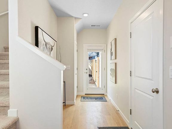 7th image of this home