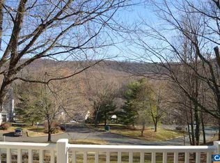 1292 Maple View Dr, Charlottesville, VA 22902