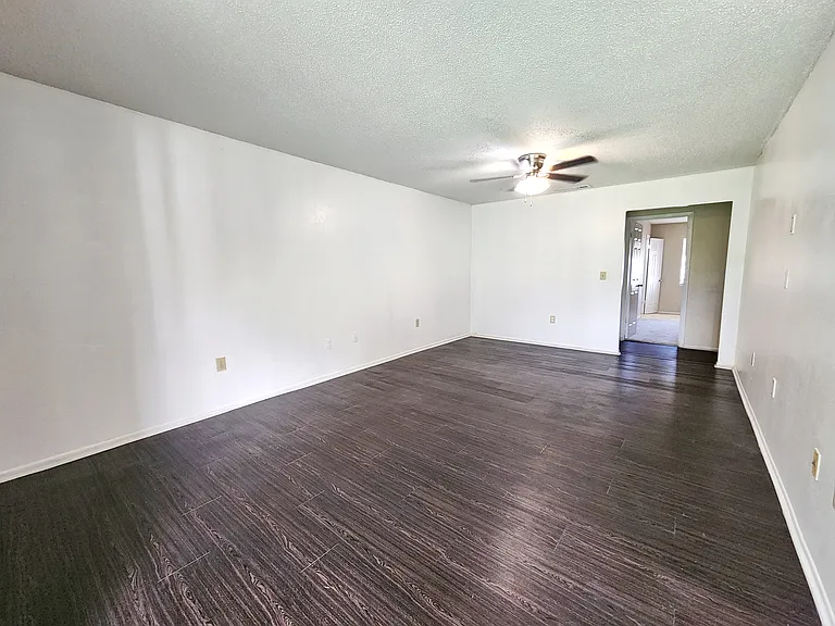 4309 S Semoran Blvd #4 — Photo 28