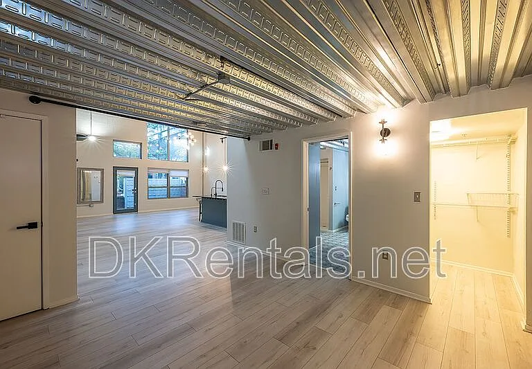 195 Arizona Ave #128 — Photo 11