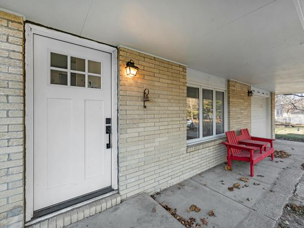 2724 E 30th St, Des Moines, IA 50317
