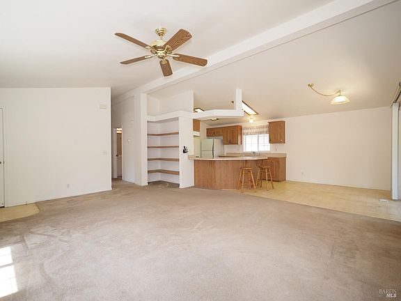 5th image of 21212 Center Street