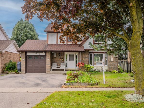 136 Saint Jerome Cres, Kitchener, ON N2C 2L2