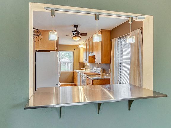 4th image of 6291 Odell St