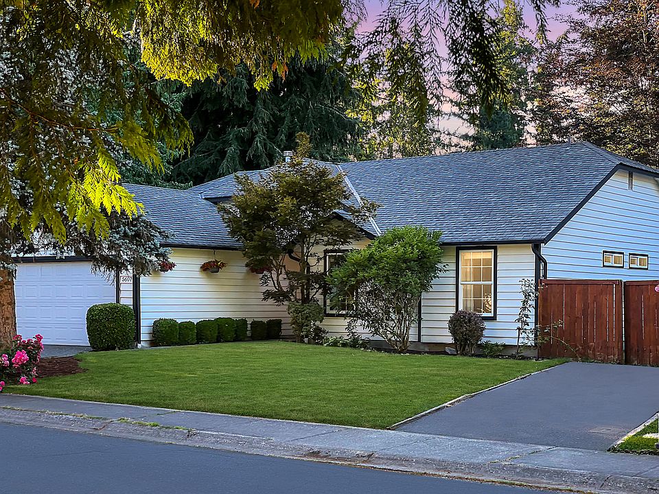 1st image of 5607 141st Pl SE