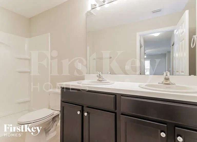 150 Breakwater St SE — Photo 8