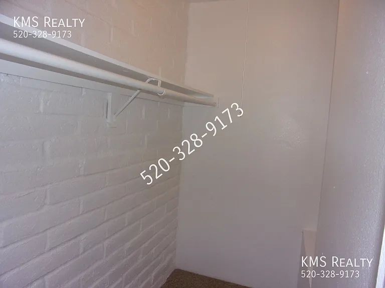 6609 E Calle Alegria #C — Photo 18