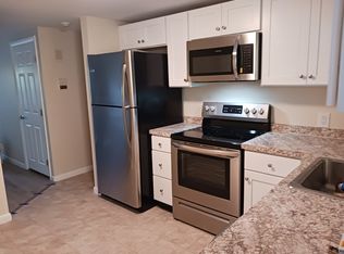 103 Oak St #B, Middleboro, MA 02346