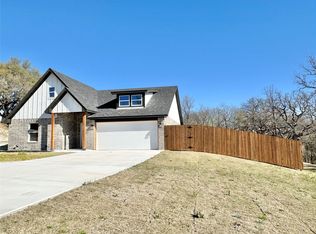 108 Monarch Ln, Poolville, TX 76487