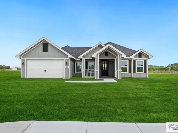 308 Charity Cir #16, La Feria, TX 78559
