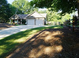 251 Flatbottom Trl, Ball Ground, GA 30107