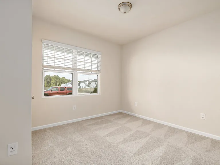 1624 Garden Passage Dr — Photo 16