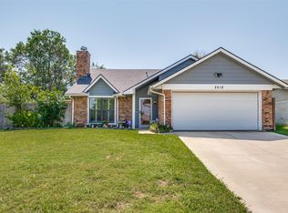 2518 Via Avenida, Carrollton, TX 75006