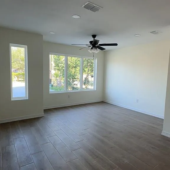 7137 Calles Ave — Photo 5