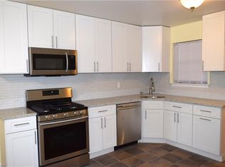 52 Stacy Ct #52, Old Bridge, NJ 08857