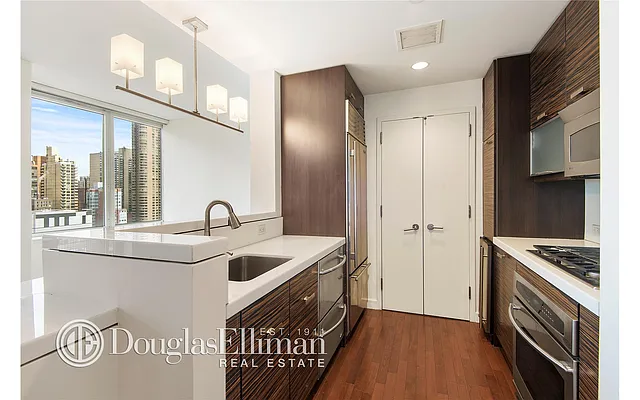 Rented by Douglas Elliman | media 34