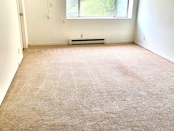 4th image of 600 Tingley Ave #3