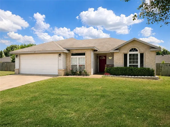 117 Samantha Ct, Lowell, AR 72745