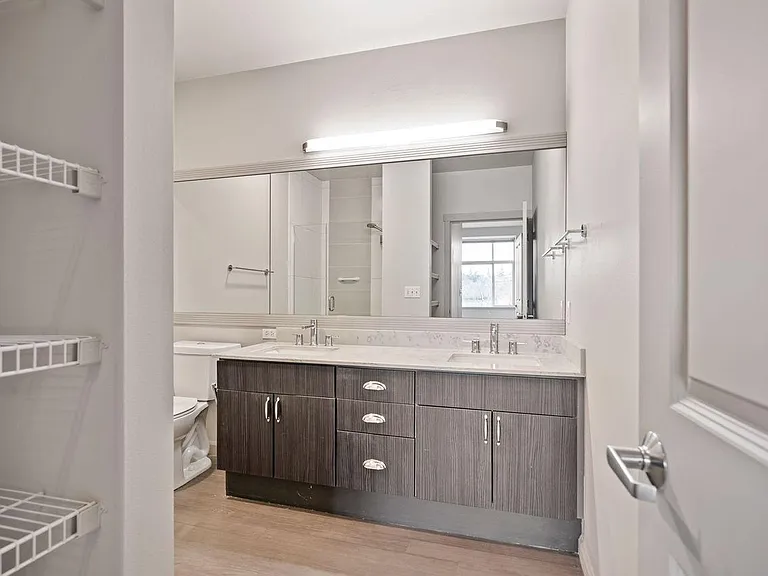 Borgata Apartment Homes — Photo 16