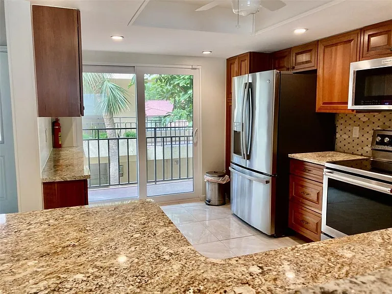 6430 Sun Eagle Ln #203 — Photo 9