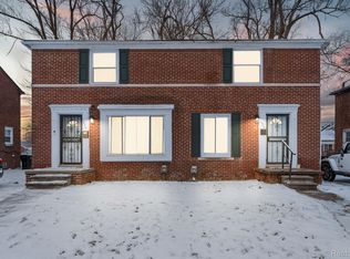 10517 Curtis St, Detroit, MI 48221