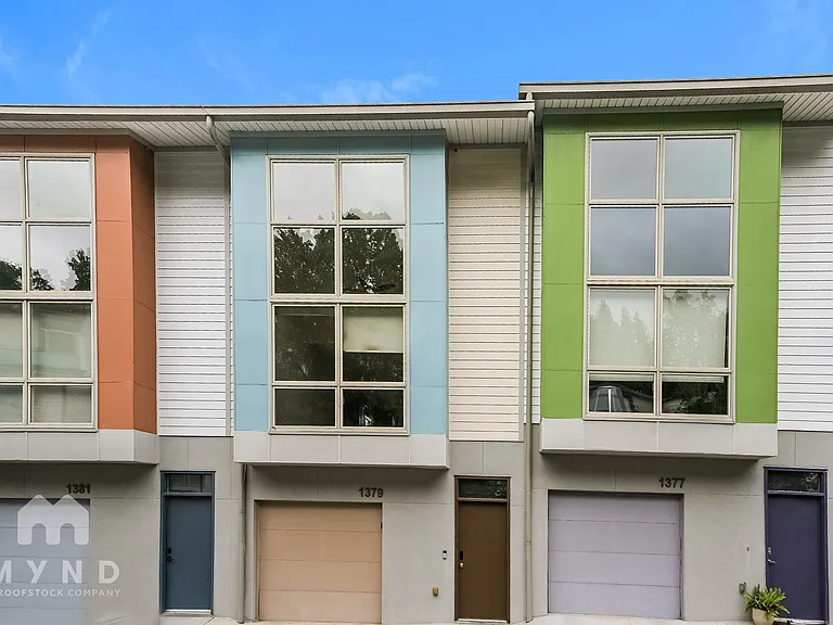1379 Stirling Cir NW — Photo 1