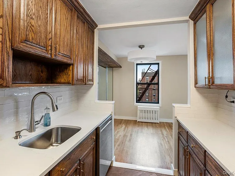 84-29 155th Ave #5J — Photo 9