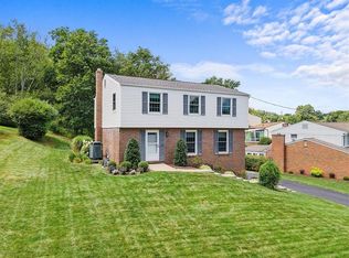 1181 Regency Dr, Pittsburgh, PA