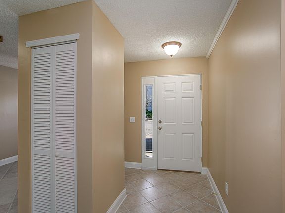 2nd image of 5615 San Juan Ave APT 401